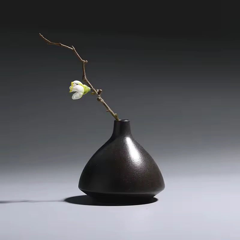 Black Frosted Ceramic Vase Jingdezhen Retro Mini Flower Pot Living Room Home Decoration Accessories