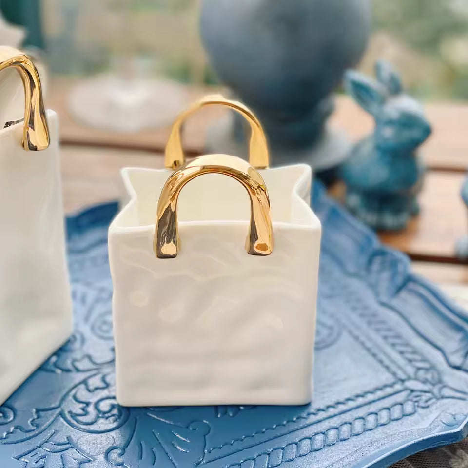 Bone China Gold Handle Mini Vase Handbag Vases Spoon Storage Ornament Living Room Home Decoration Accessories