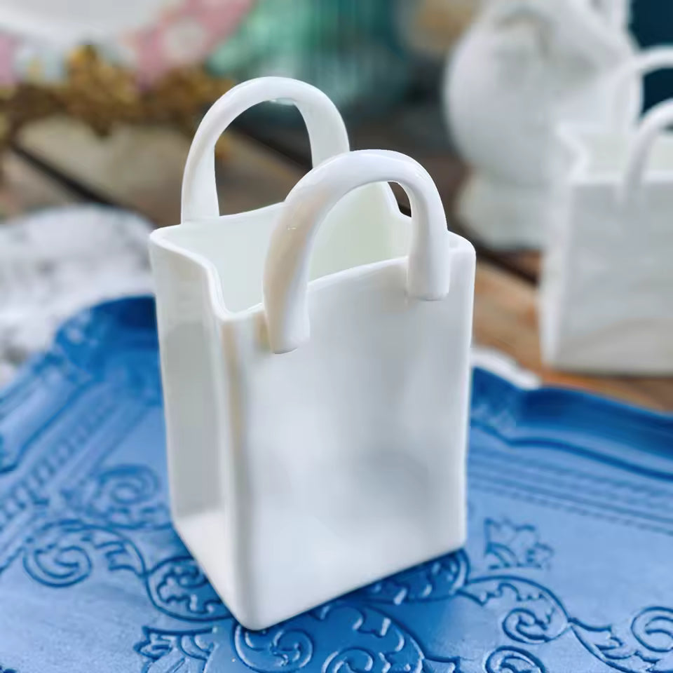 Bone China Gold Handle Mini Vase Handbag Vases Spoon Storage Ornament Living Room Home Decoration Accessories